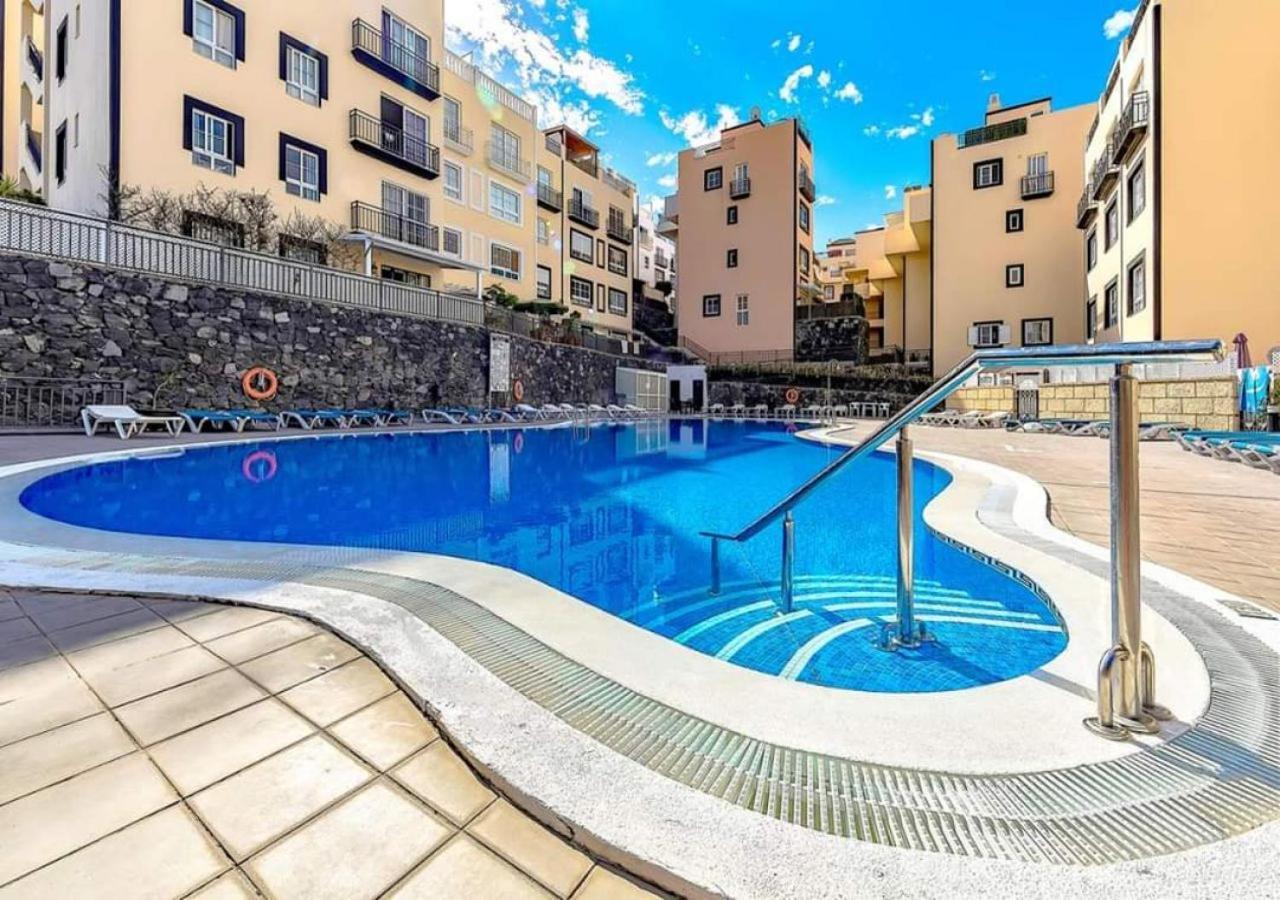 Desirable Rooftop Terrace , 2 Bedroom Apartment With Wifi In Costa Adeje กาเยาซัลวาเค ภายนอก รูปภาพ